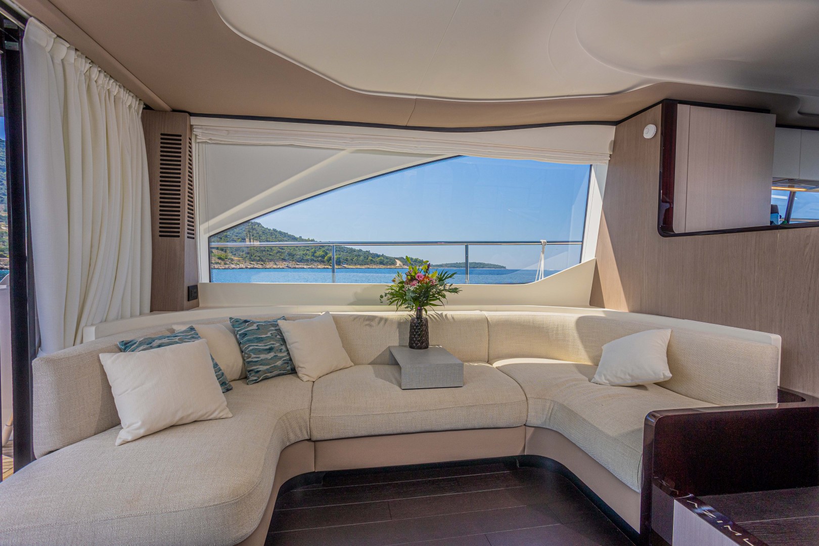interior - sofa.jpg