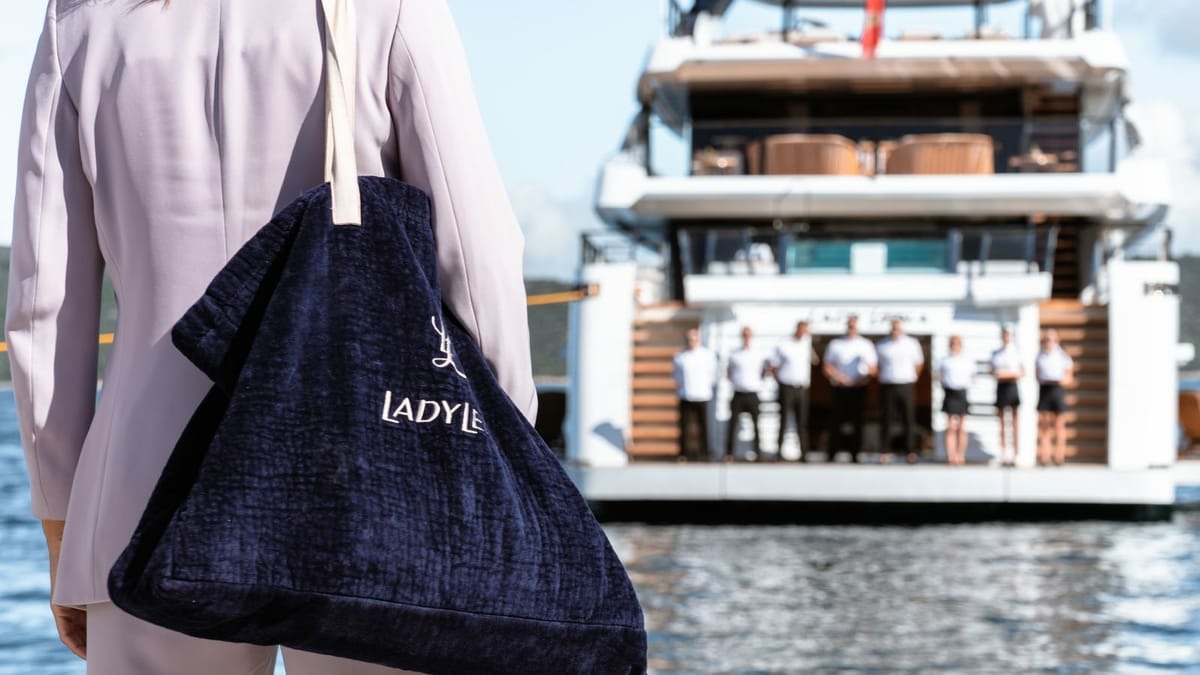 lady-lena_brochure.pdf-image-010.jpg