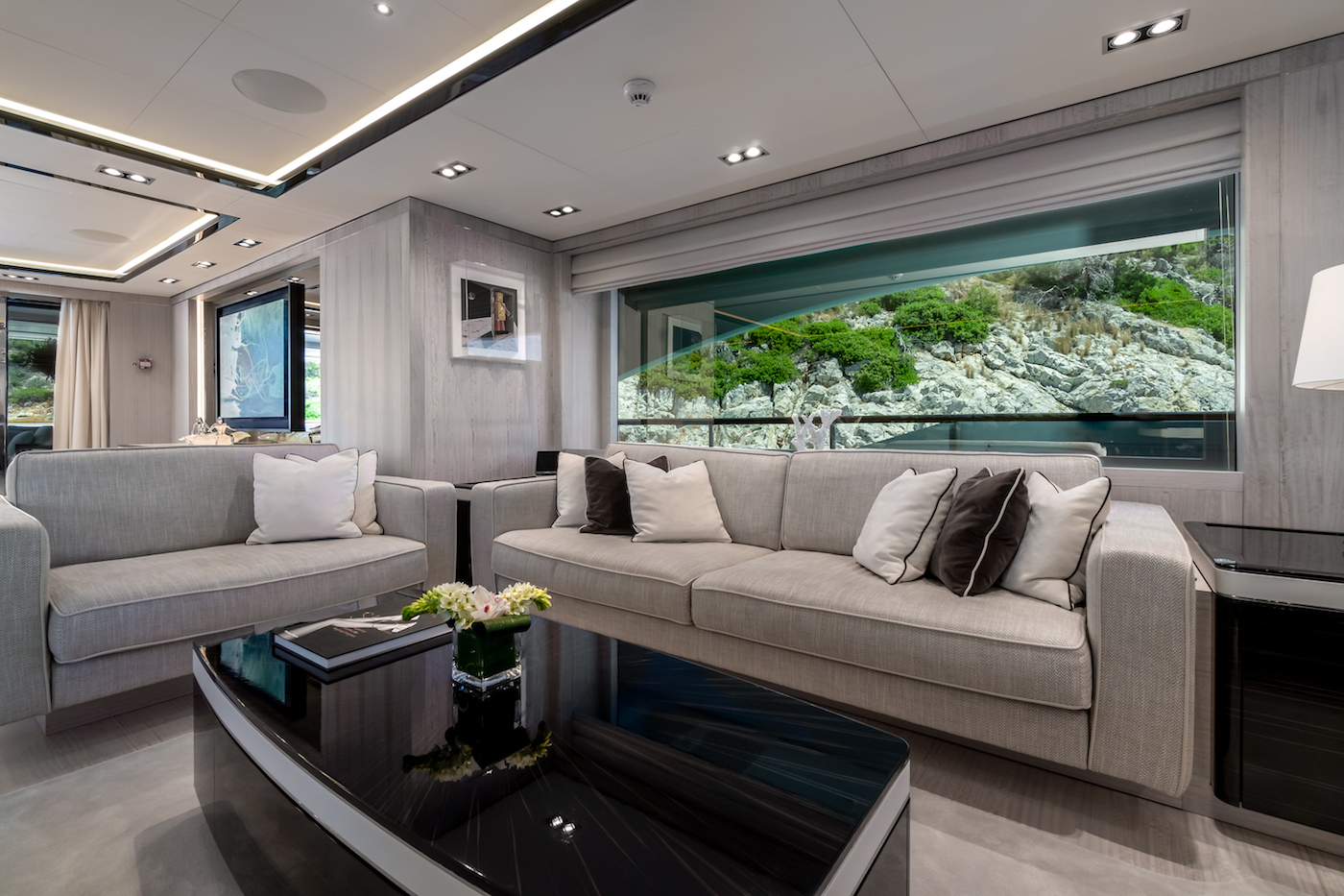 lounge area.jpg