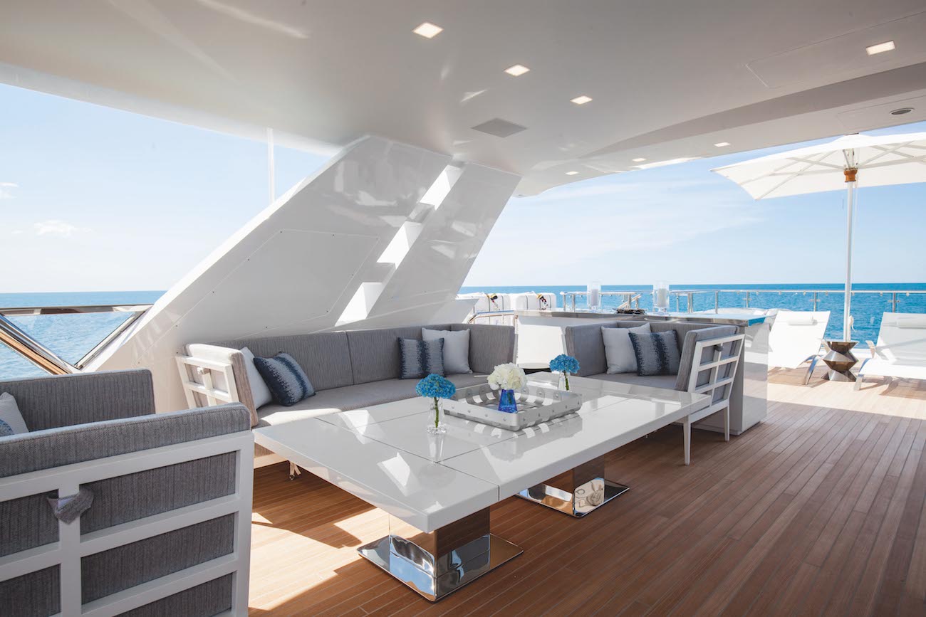 lounging area on the sun deck.jpg