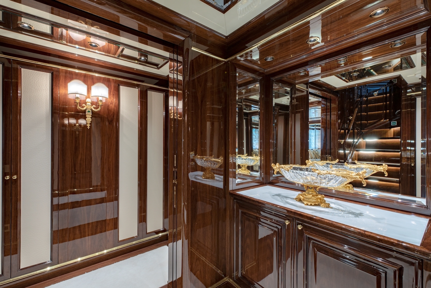 lower deck lobby.jpg