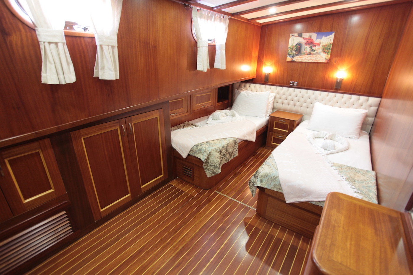 luxurious twin cabin.jpg