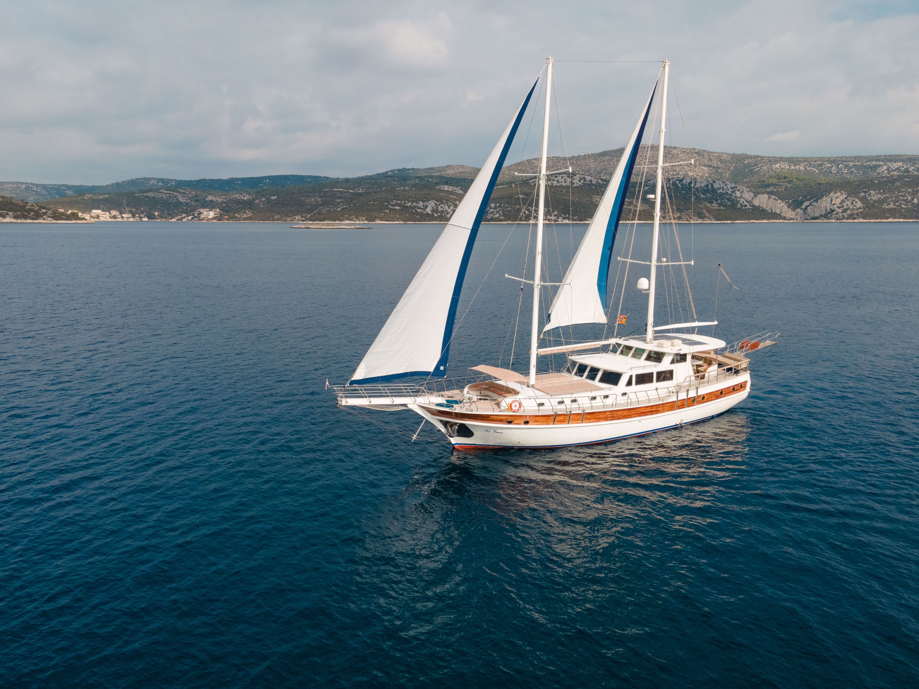 luxury gulet SEA BREEZE.jpg