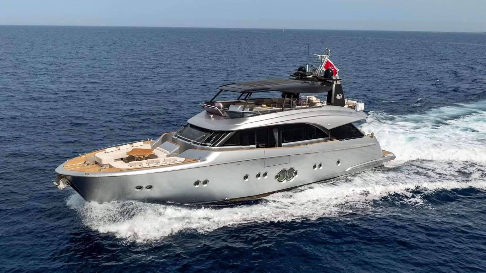 luxury motor yacht VENUS.jpg