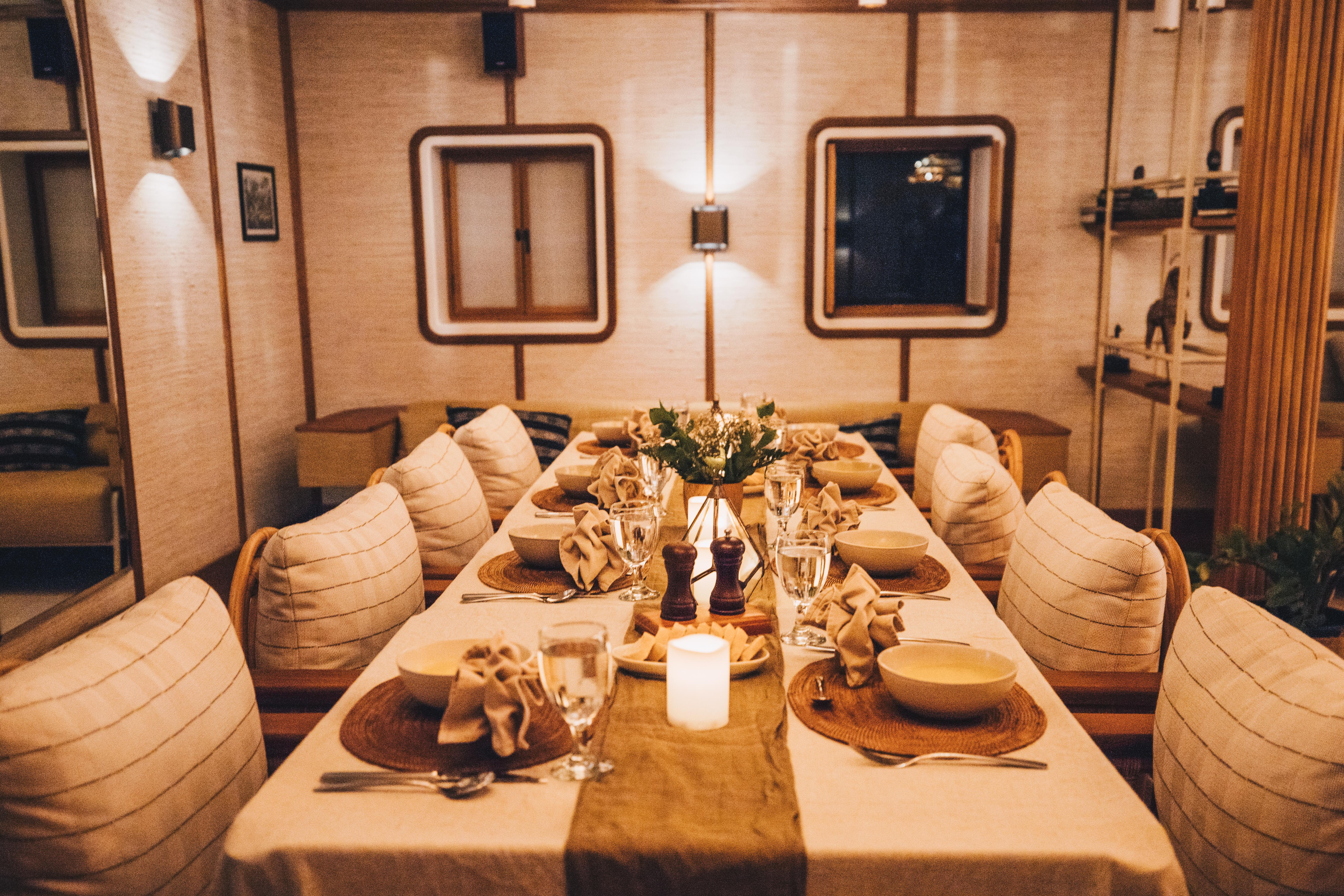 main deck dining room - Kudanil - Jack Johns.jpg