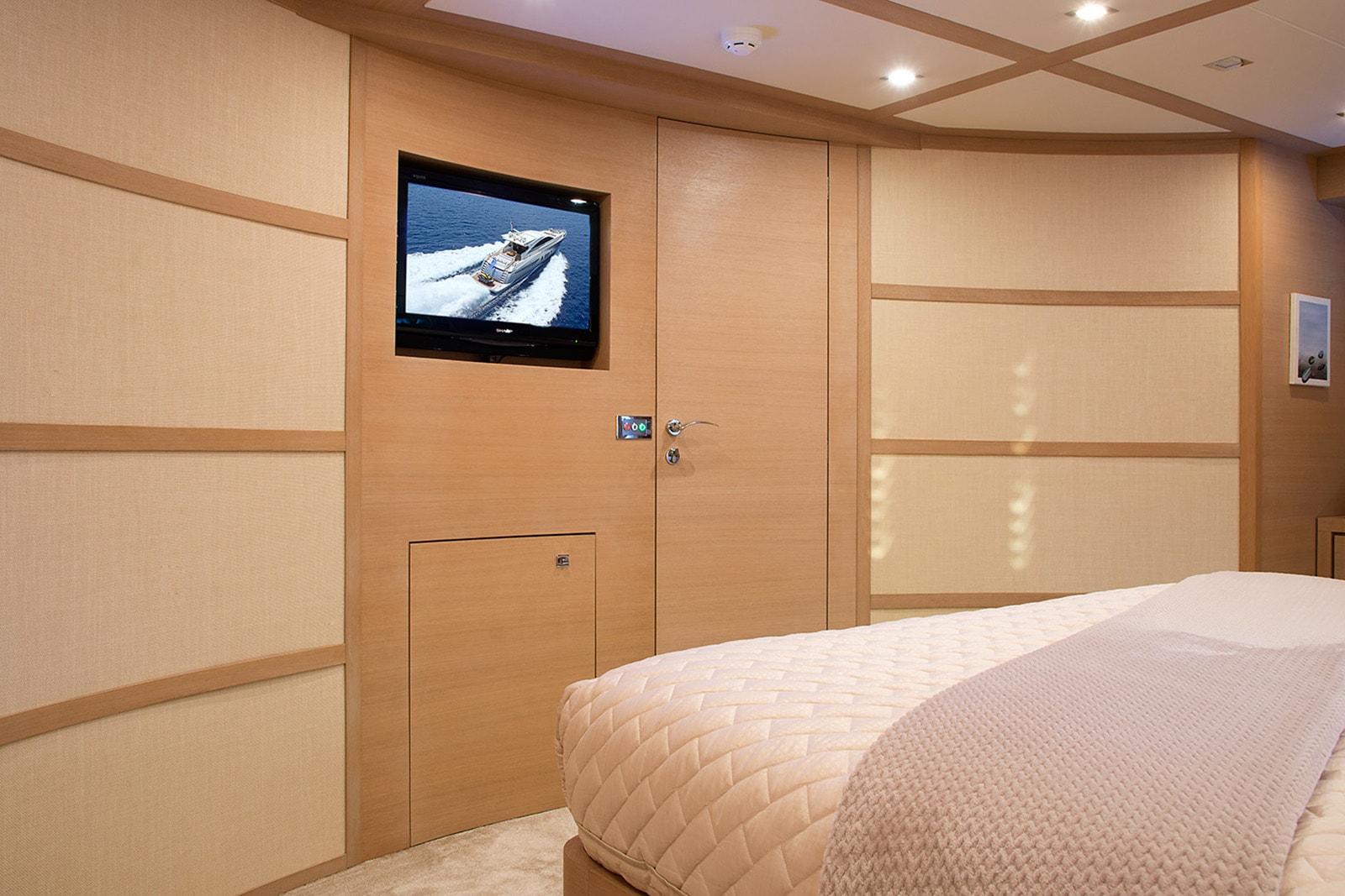 master cabin TV.jpg
