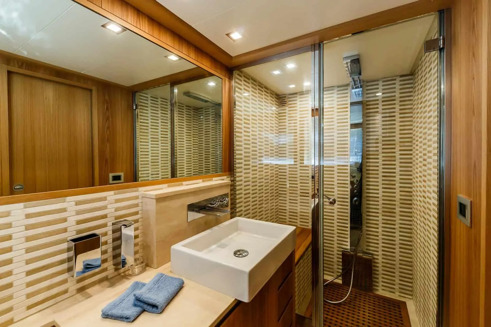 master ensuite shower.jpg