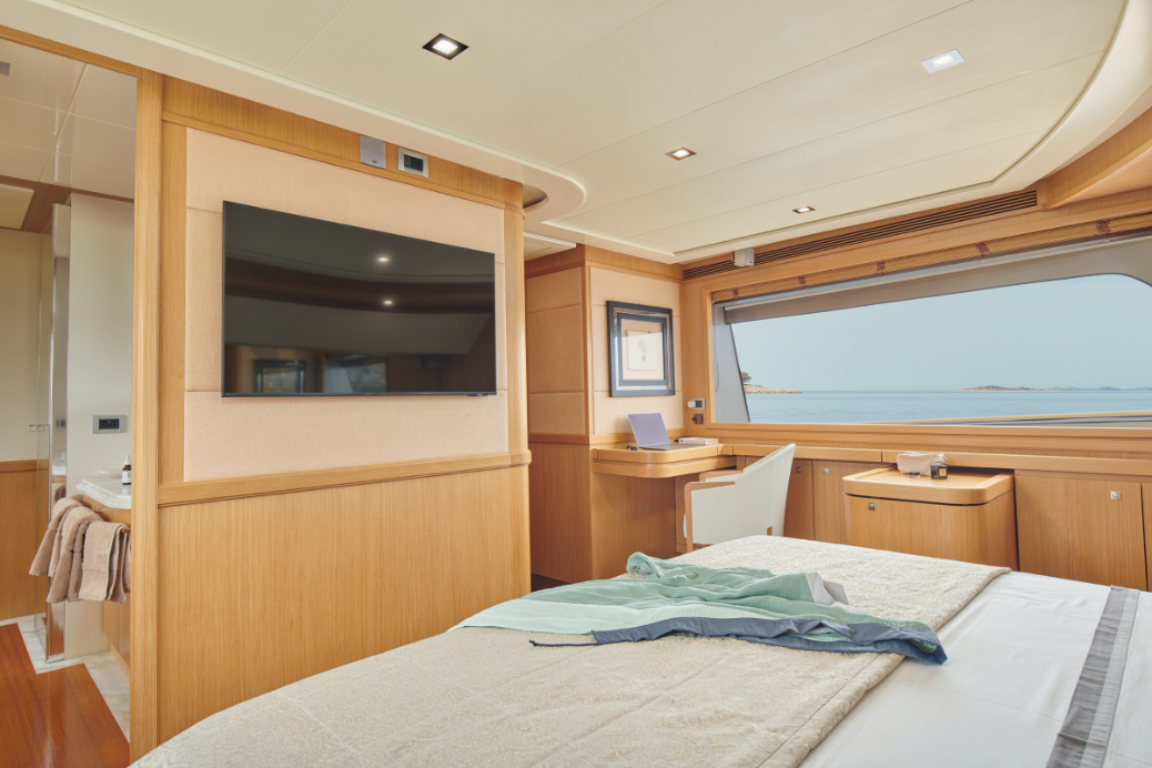 master on main deck - detail.jpg