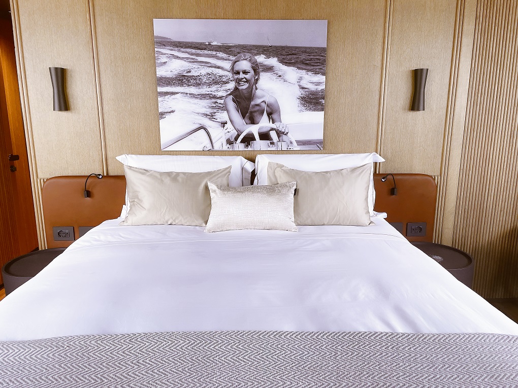master suite © LOIC B. PHOTOGRAPHE.jpg