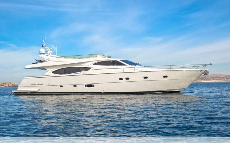 motor yacht ADE YIA.jpg