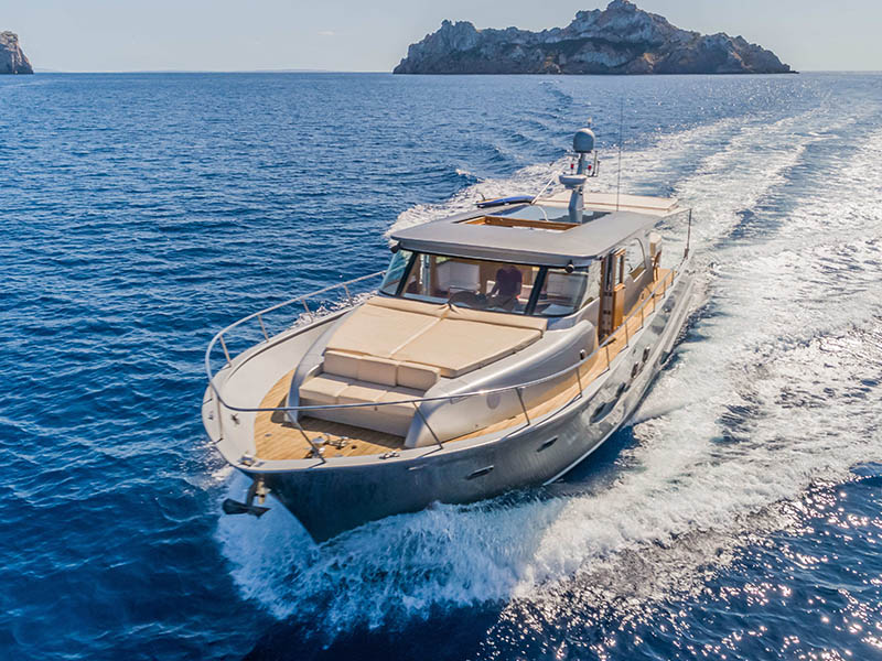 motor yacht DHAMMA.jpg