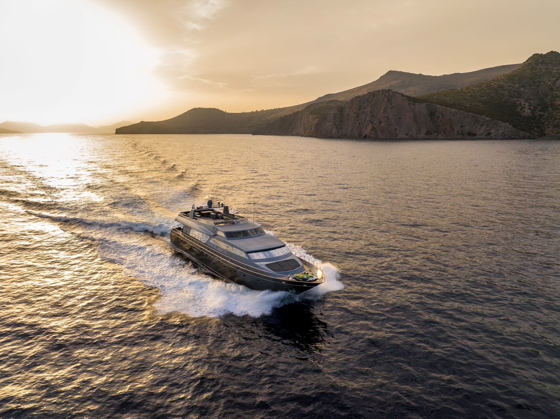 motor yacht SATORI06.jpg