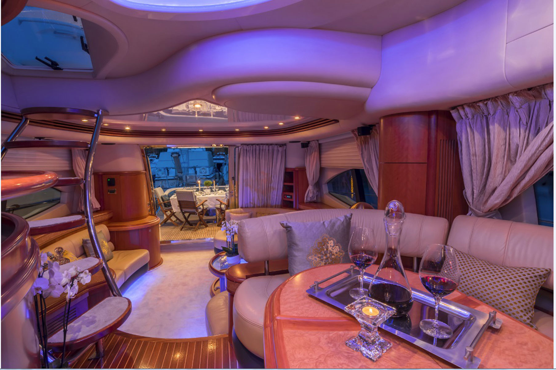 saloon in the evening.jpg