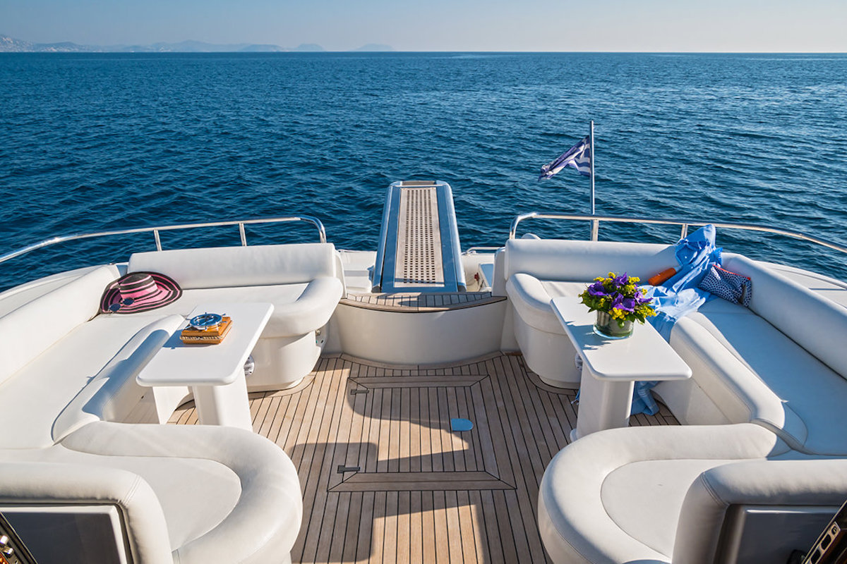 seating aft.jpg