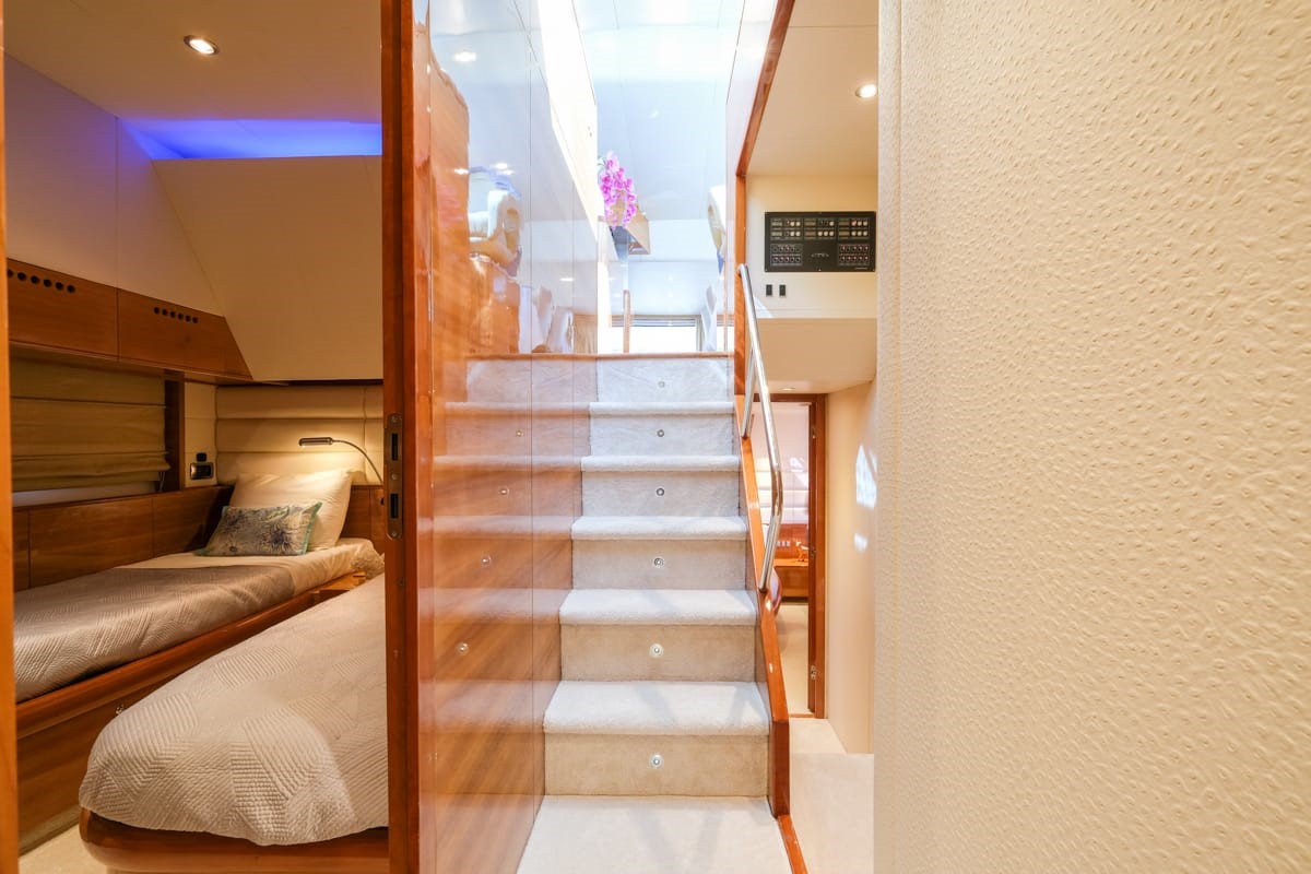stairs - interior.jpg