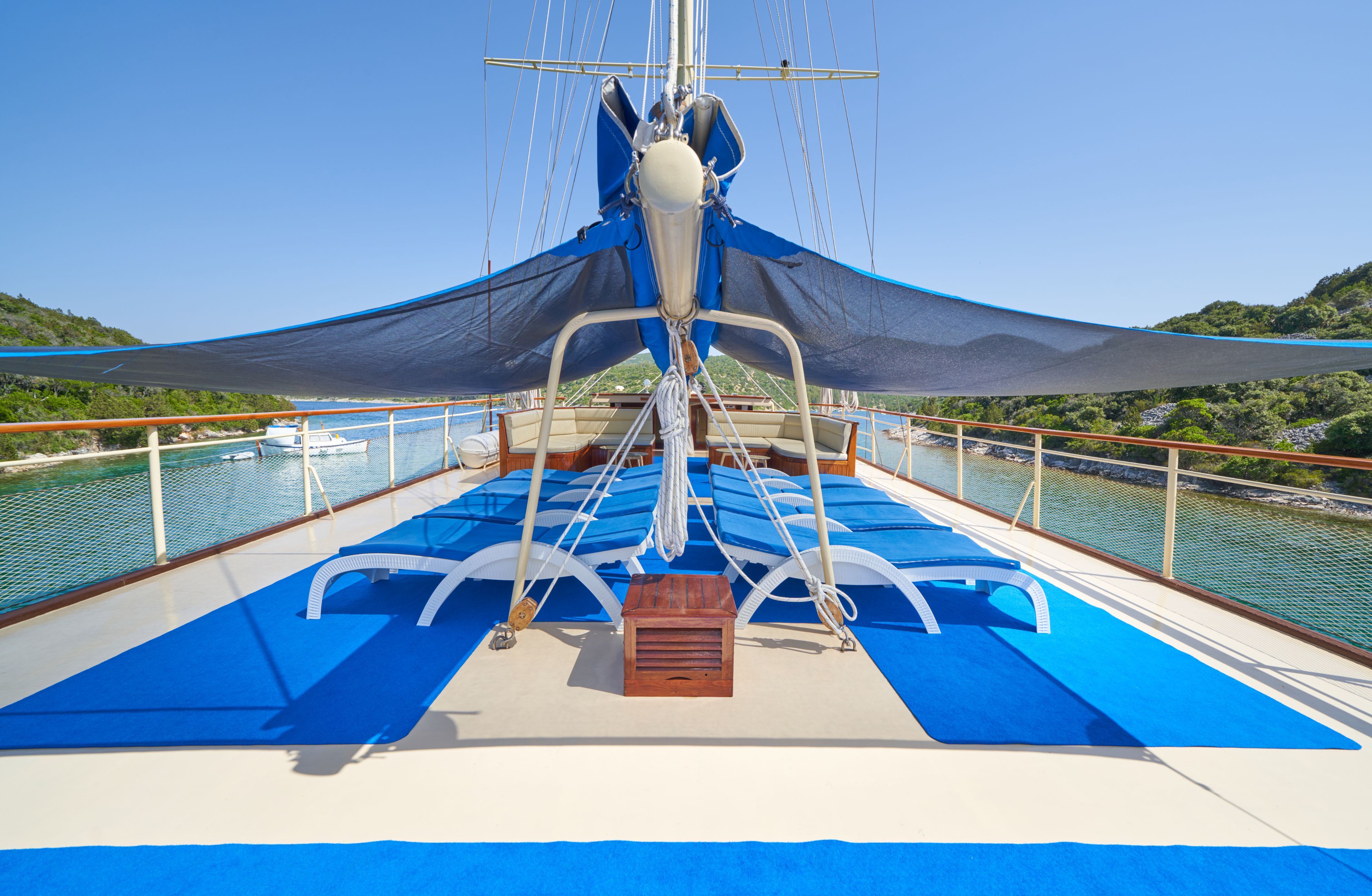 sun deck - loungers.jpg