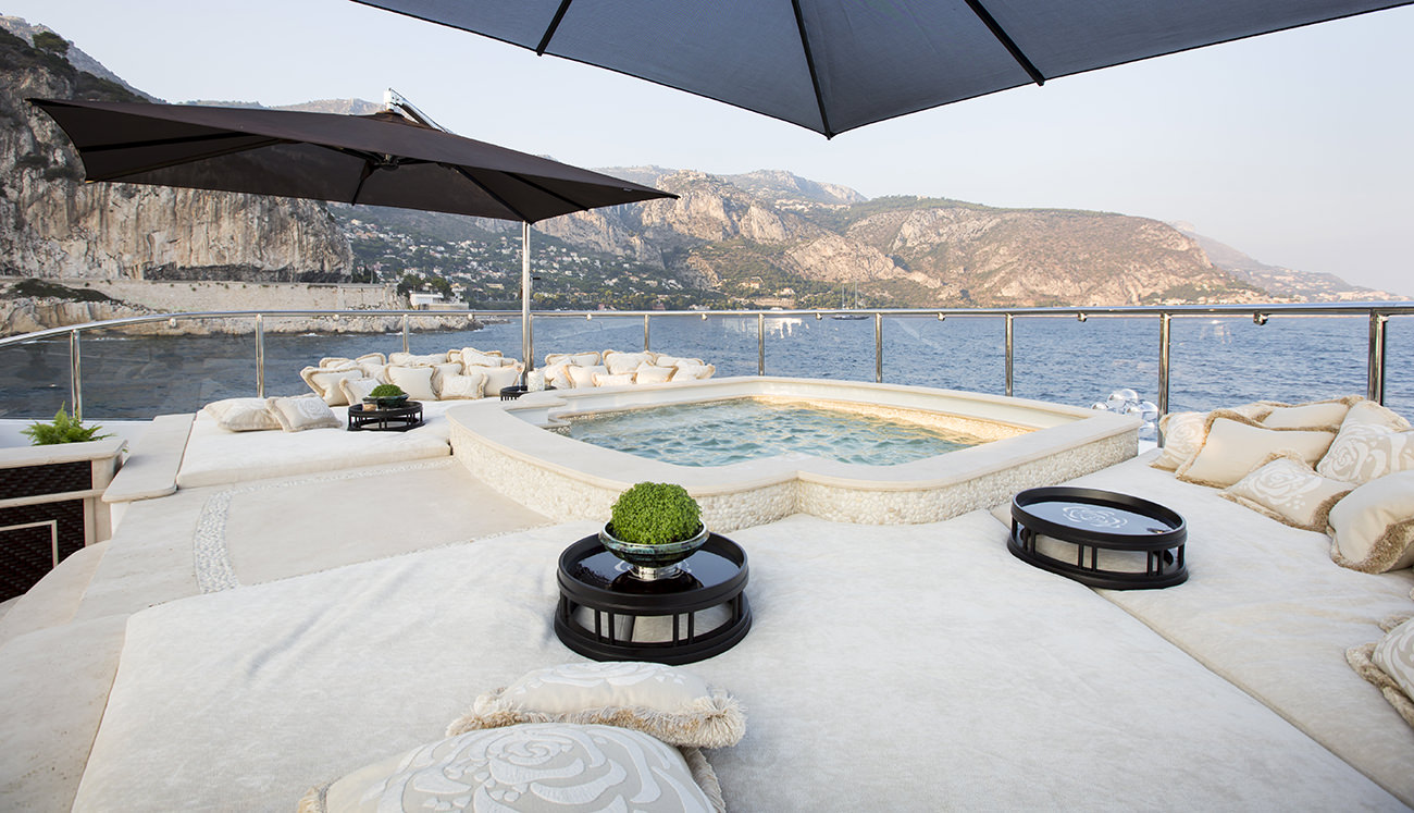 sun deck jacuzzi.jpg