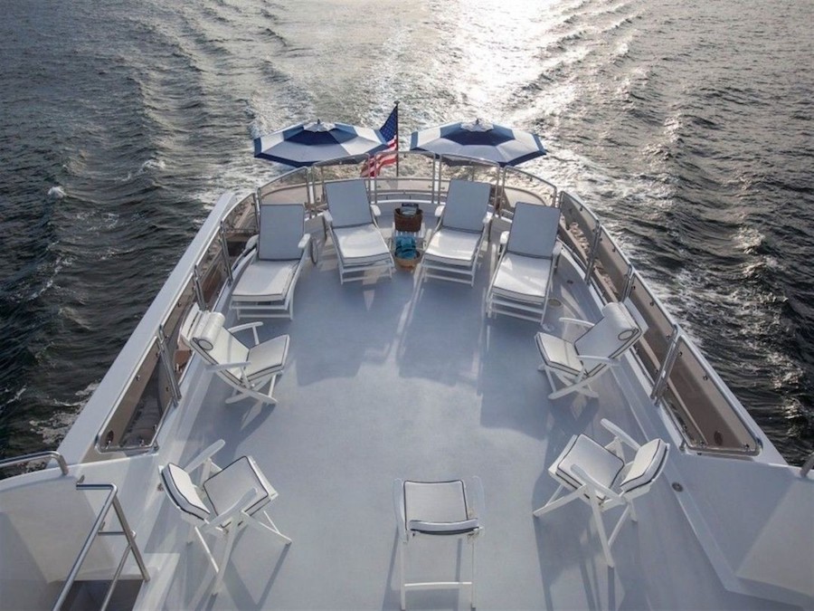 sun deck lounging area.jpg