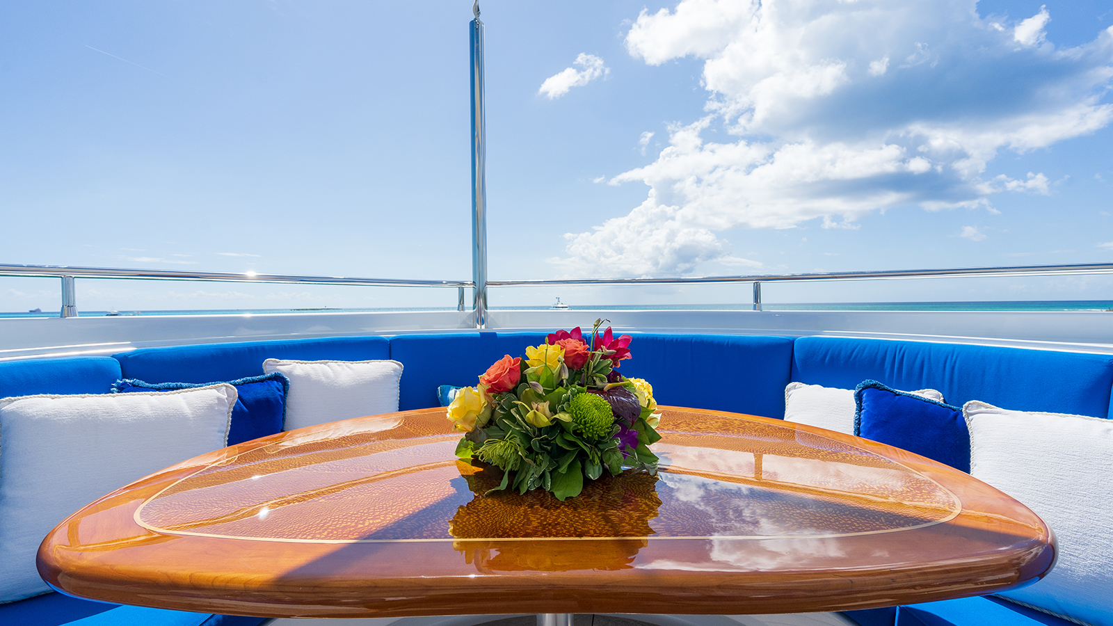 sun deck table.jpg
