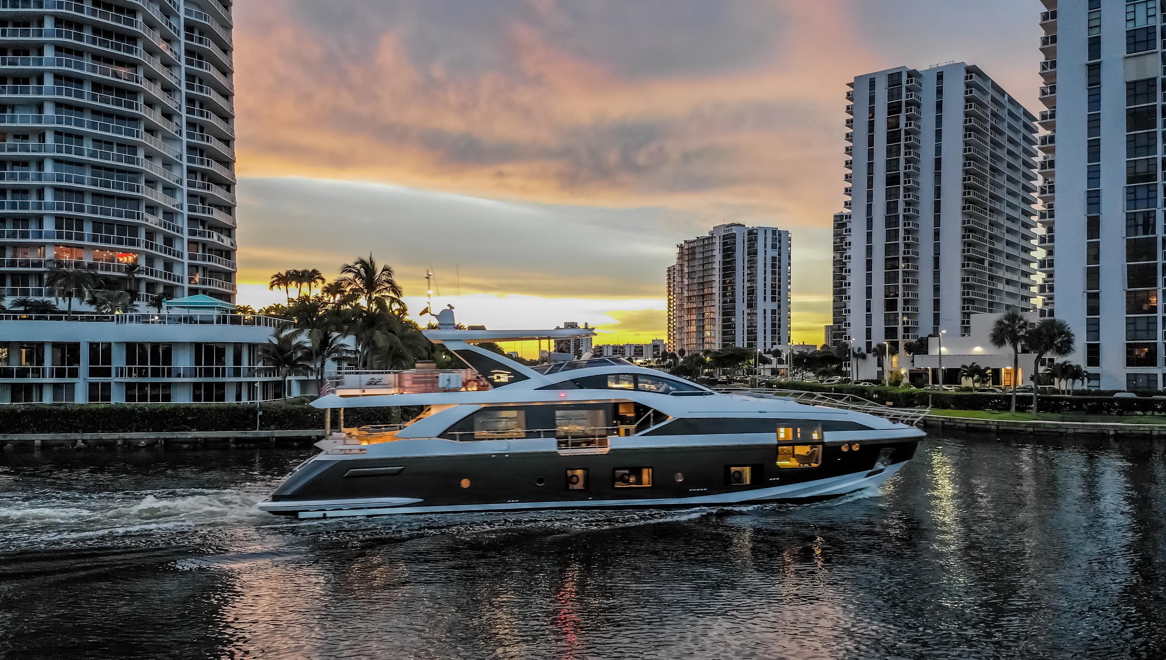 superyacht Majestic Moments.jpg