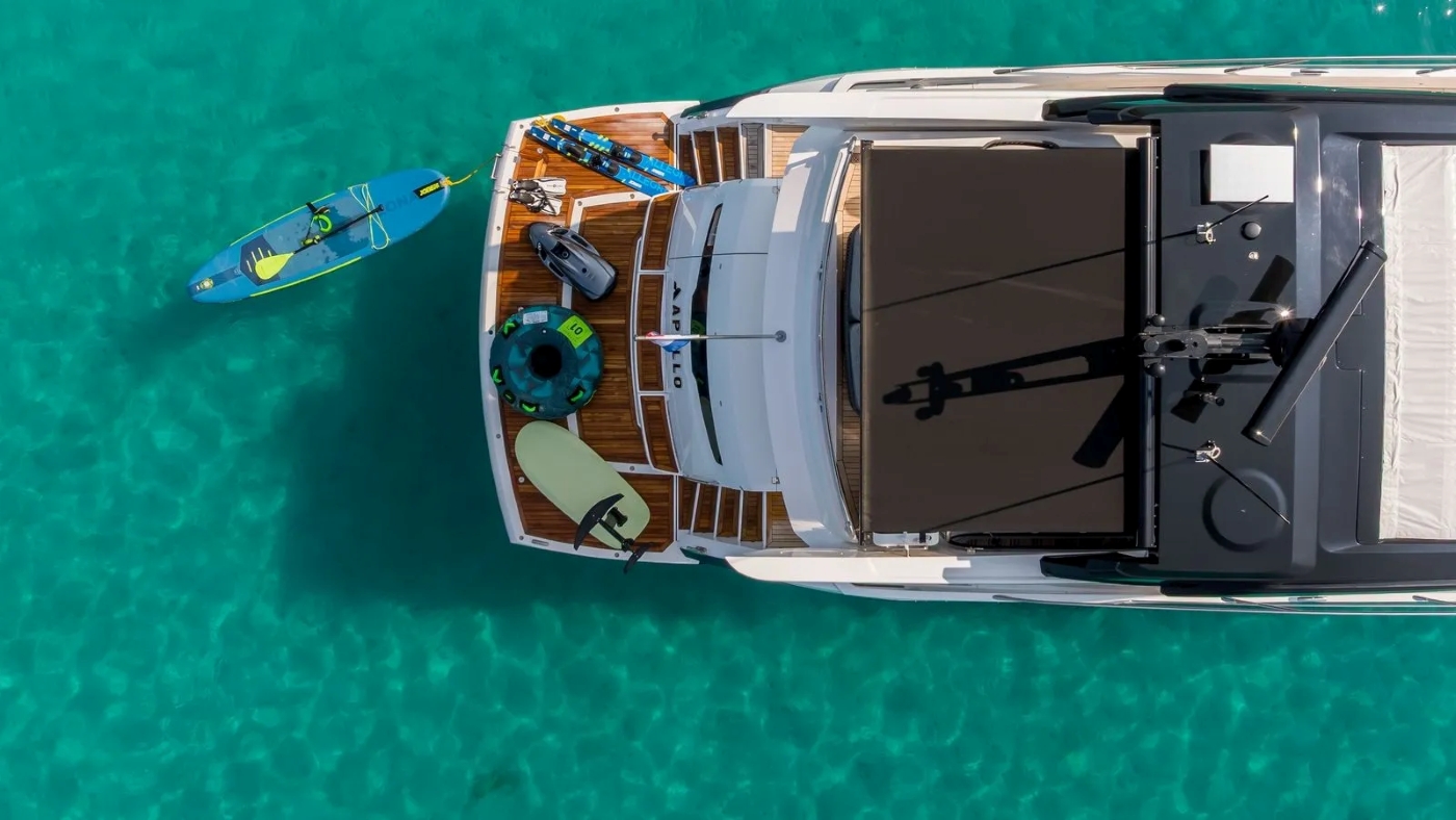swim platform or aft deck.jpg
