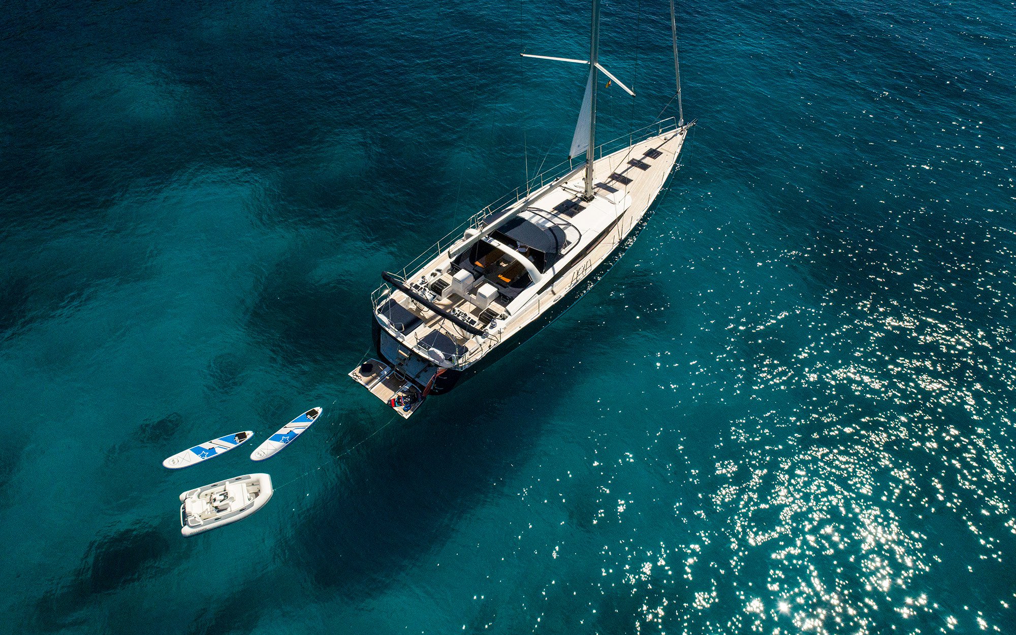 thea-yacht-pic_019.jpg