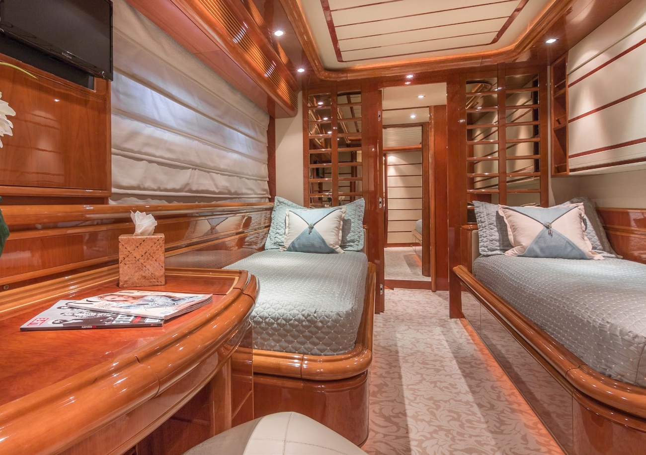 twin guest cabin.png