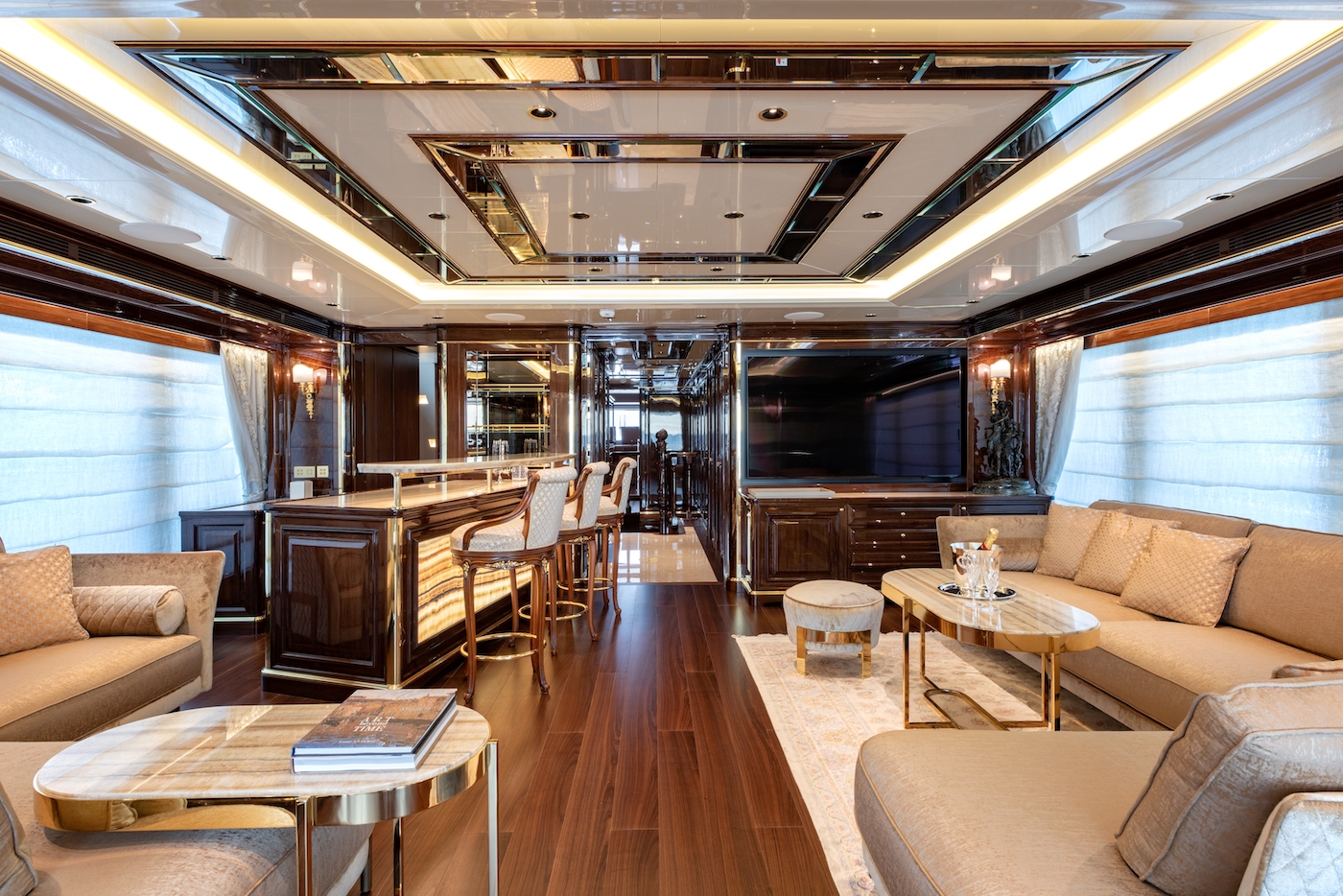 upper deck - lounge.jpg