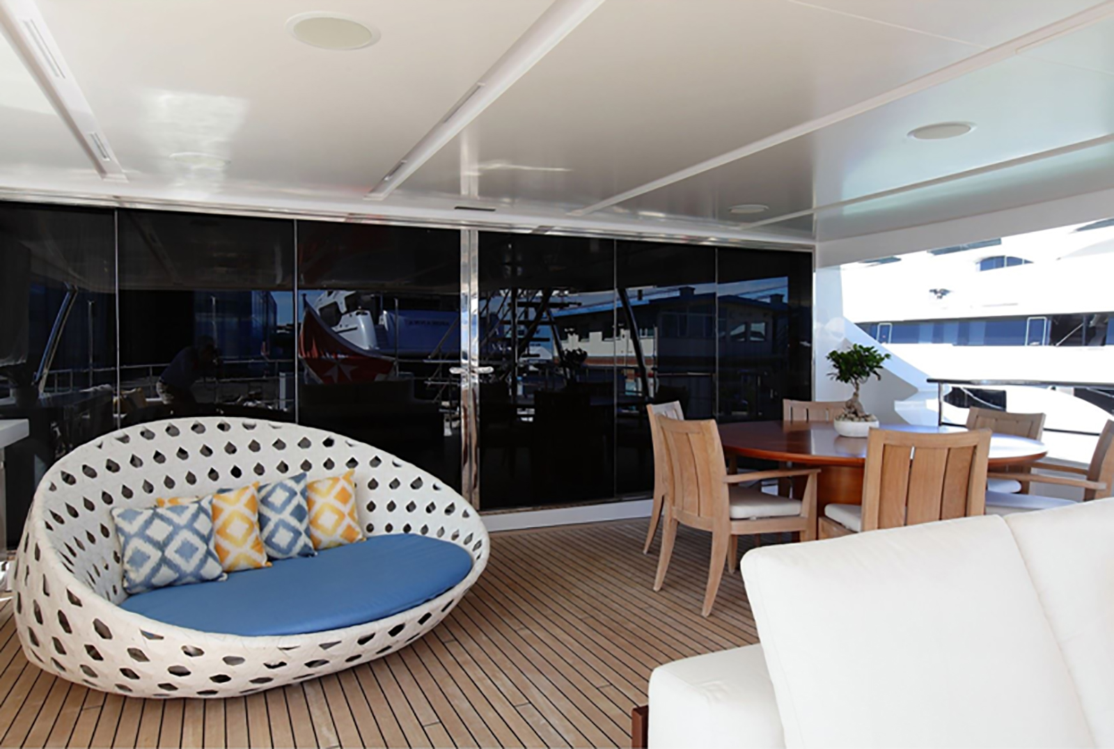 upper deck dining and loungin area outside  ZAZOU.jpg