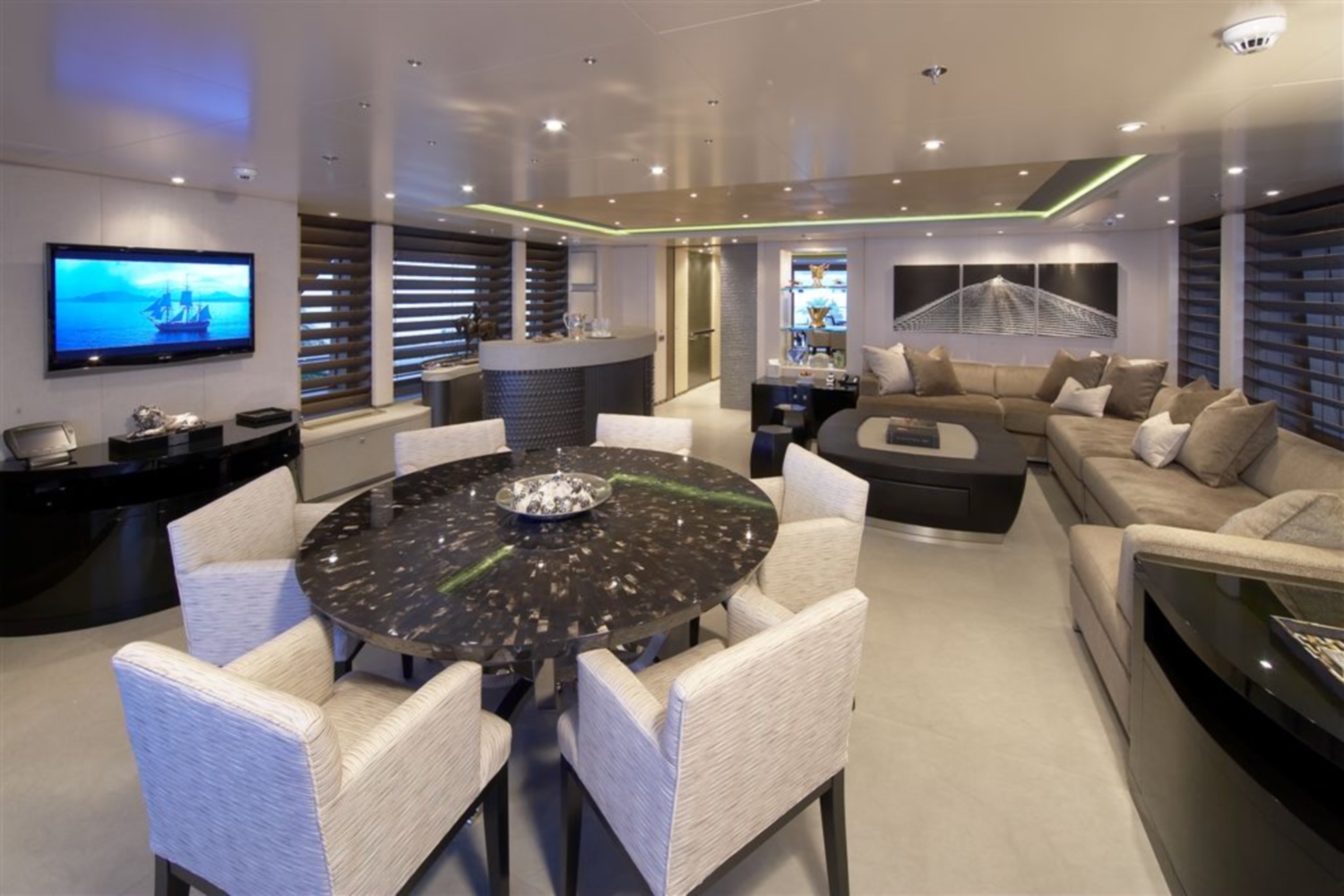upper lounge.jpg