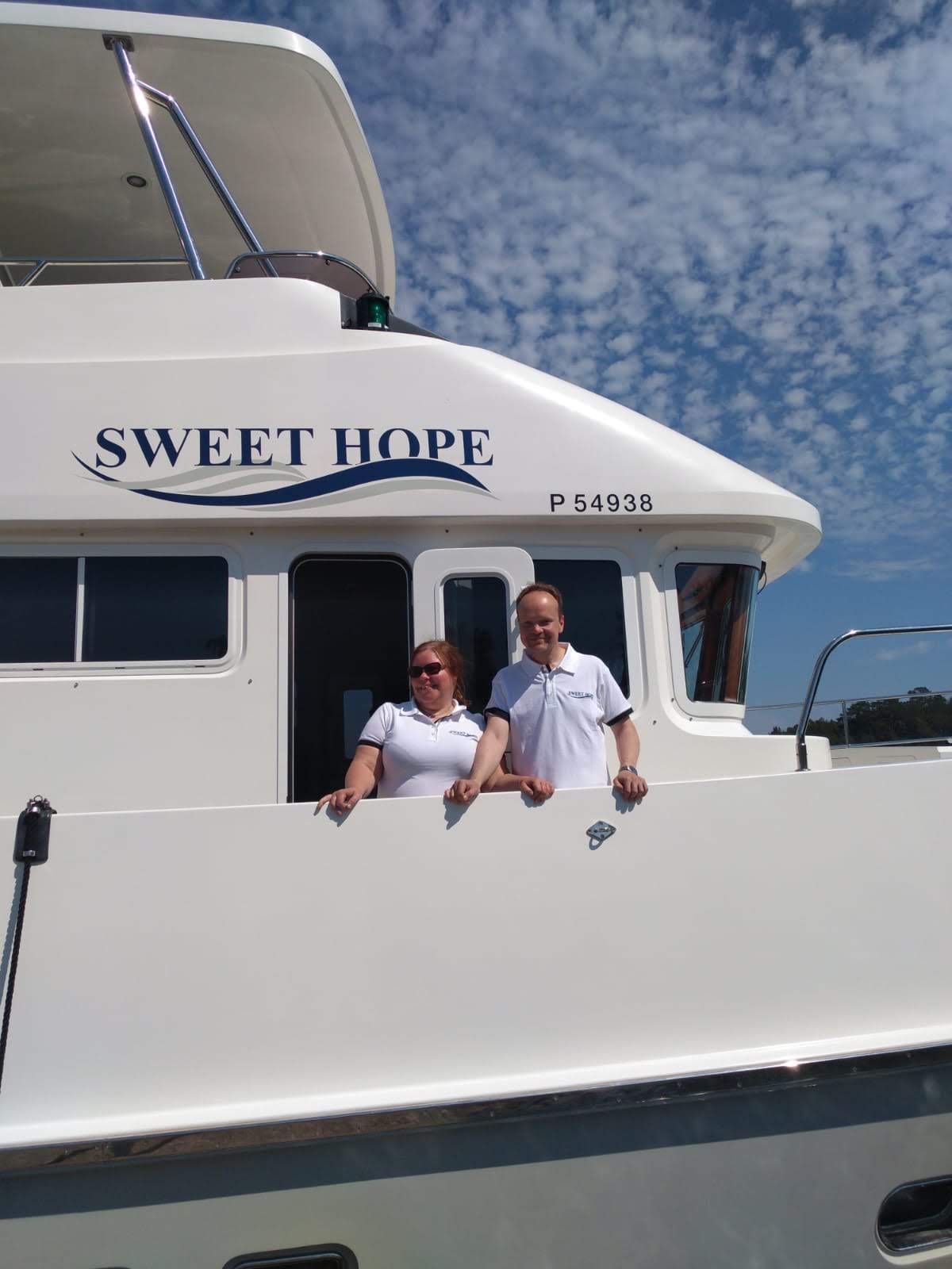 yacht crew.jpg