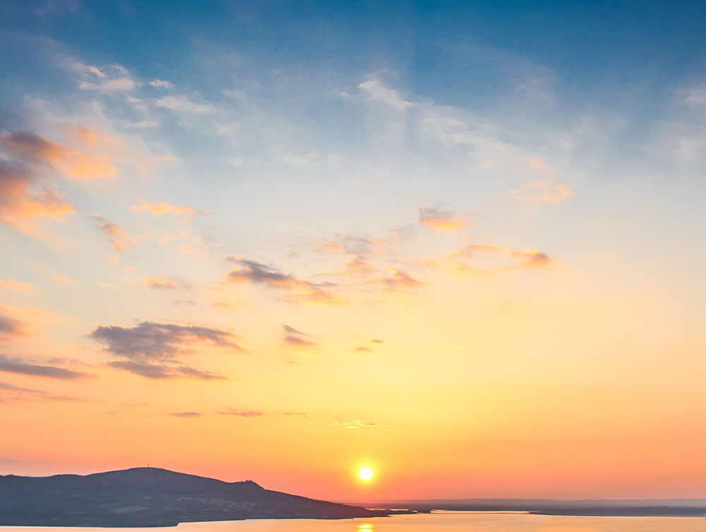 yacht-charter-amandine-sunset-1.jpg