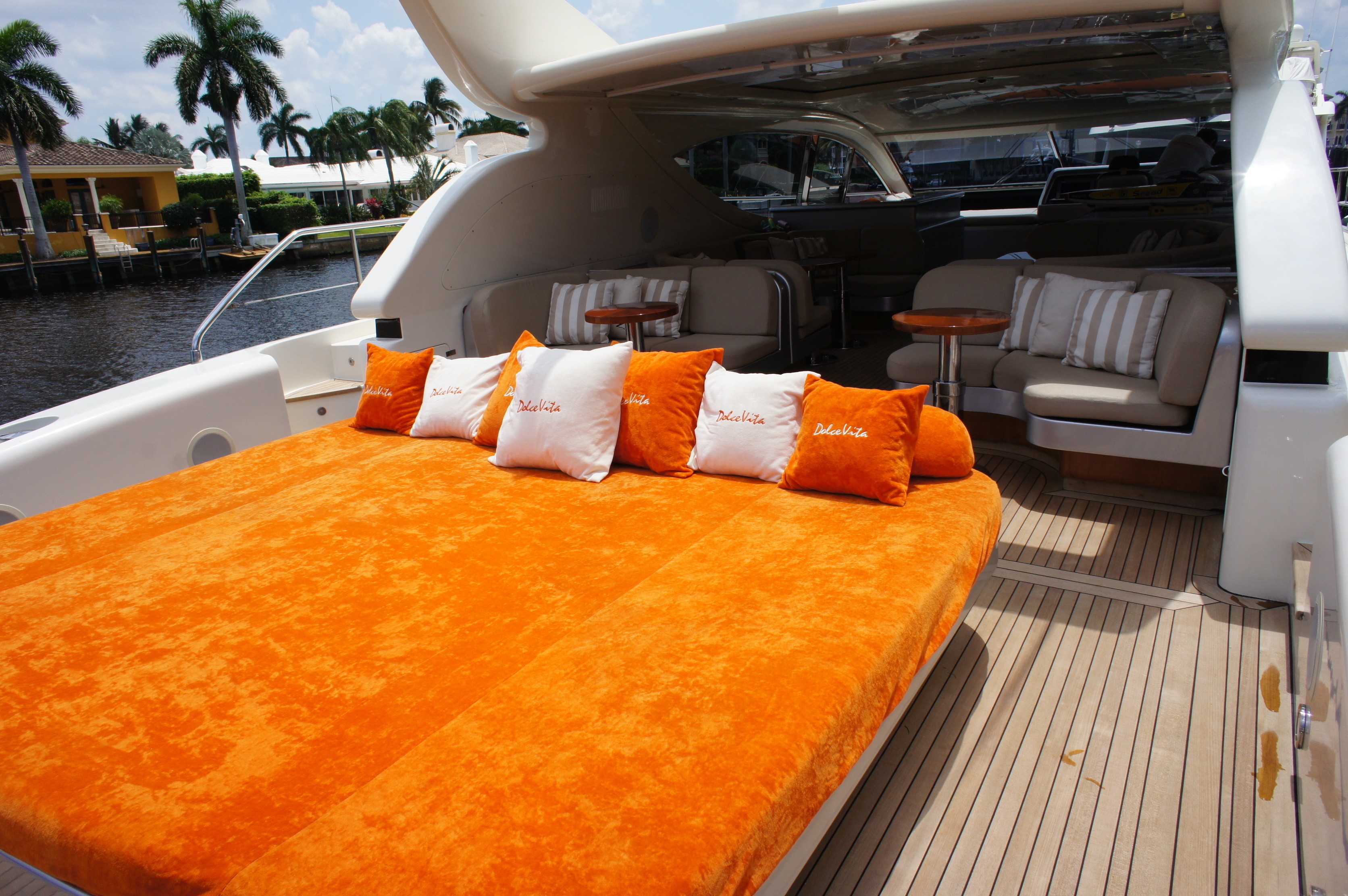 [24m-Yacht-DOLCE-VITA-II]-2290-32.jpg