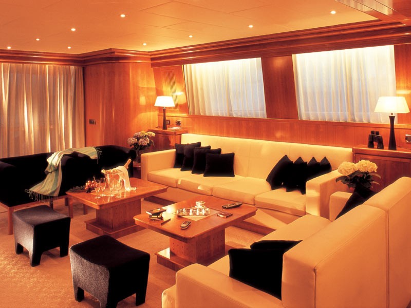 [34m-Yacht-PROTEUS]-2104-100.jpg