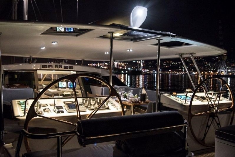 [35m-Yacht-CAROLINE-1]-210-124.jpg