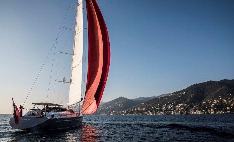 [35m-Yacht-CAROLINE-1]-210-154.jpg