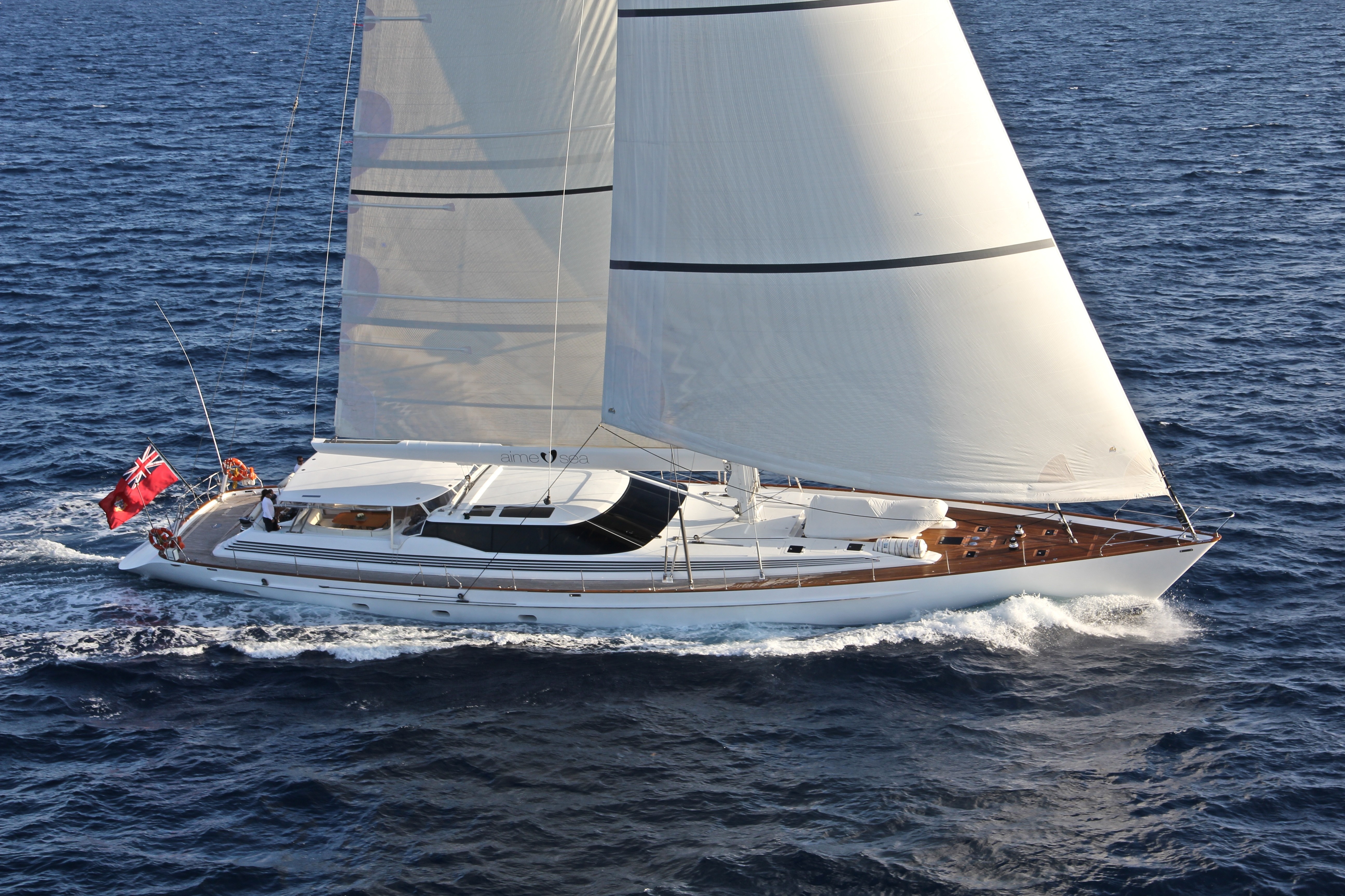 [35m-Yacht-CAROLINE-1]-210-20.jpg