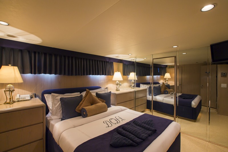 [36m-Yacht-ADO]-2291-173.jpg