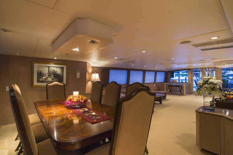 [36m-Yacht-ADO]-2291-99.jpg