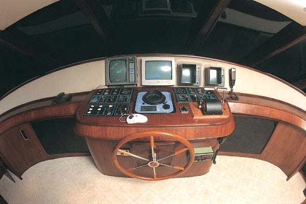 [46m-Yacht-GOLDEN-HEAD]-2880-118.jpg