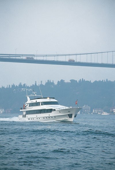 [46m-Yacht-GOLDEN-HEAD]-2880-140.jpg