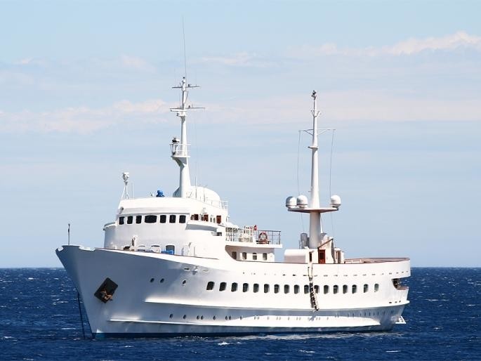 [62m-Yacht-BLUE-DAWN]-2133-149.jpg