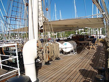 [76m-Yacht-STAD-AMSTERDAM]-2846-99.jpg
