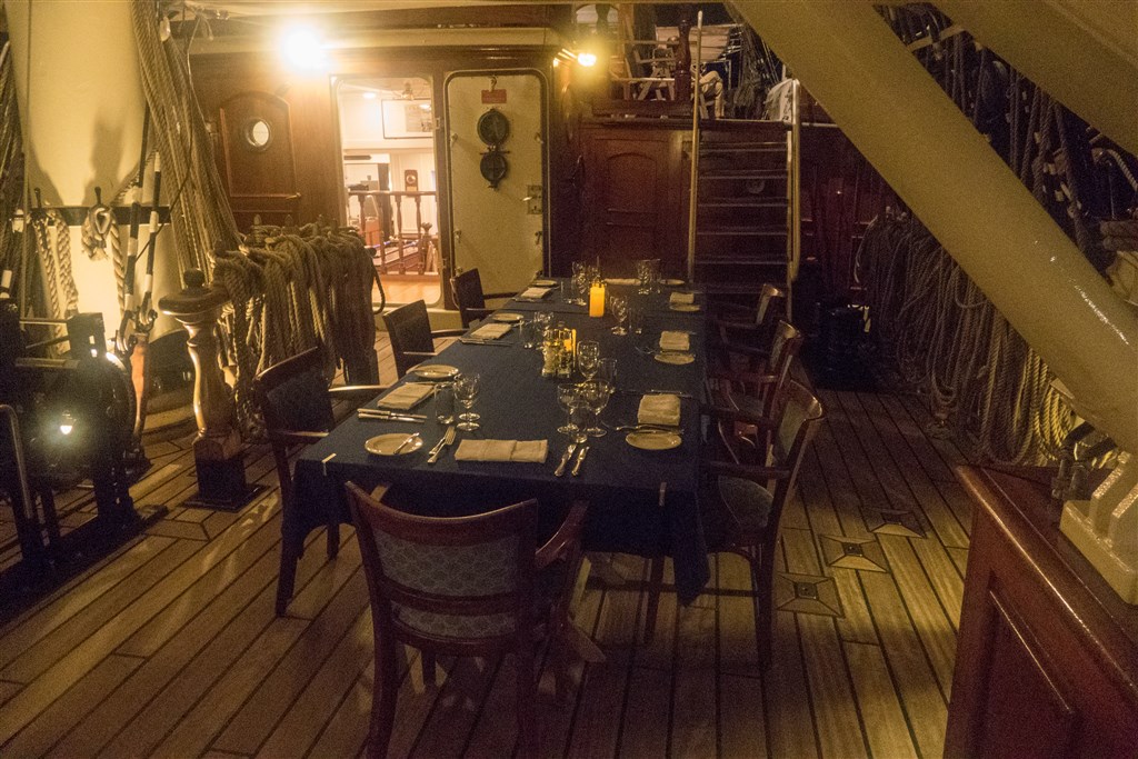 dining on board.jpg