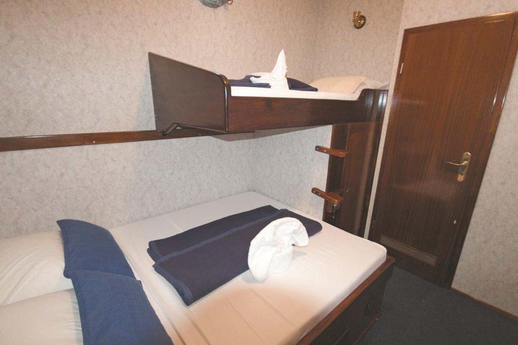 double cabin with pullman.jpg