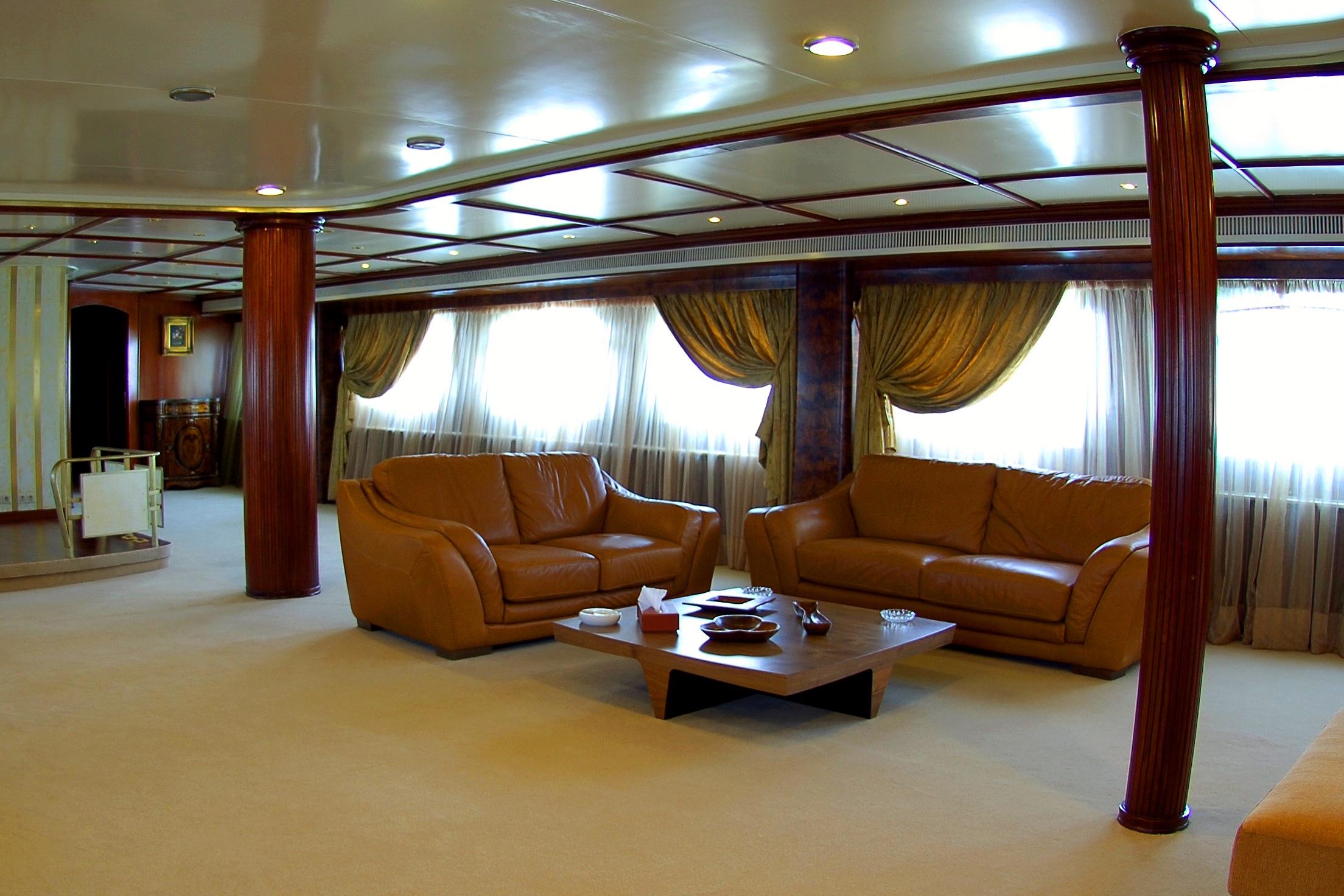 spacious saloon.jpg
