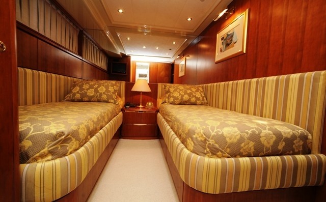 [27m-Yacht-POUARO]-3596-130.jpg