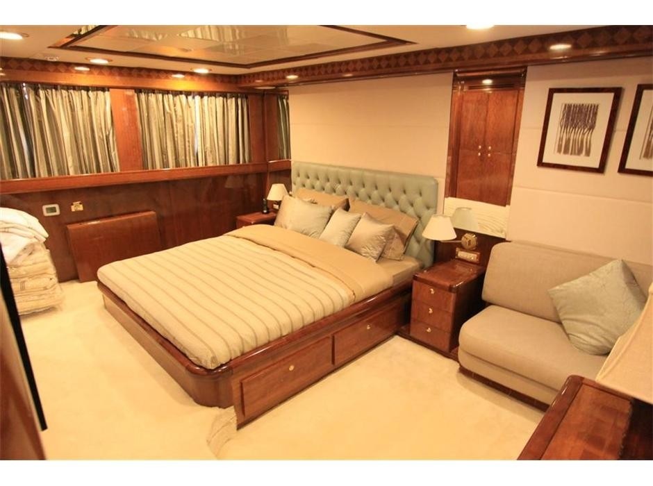 [46m-Yacht-WHITE-KNIGHT]-3102-151.jpg