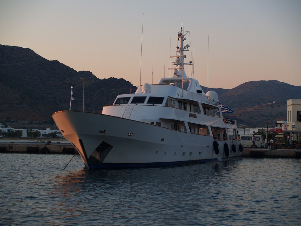 [46m-Yacht-WHITE-KNIGHT]-3102-158.jpg