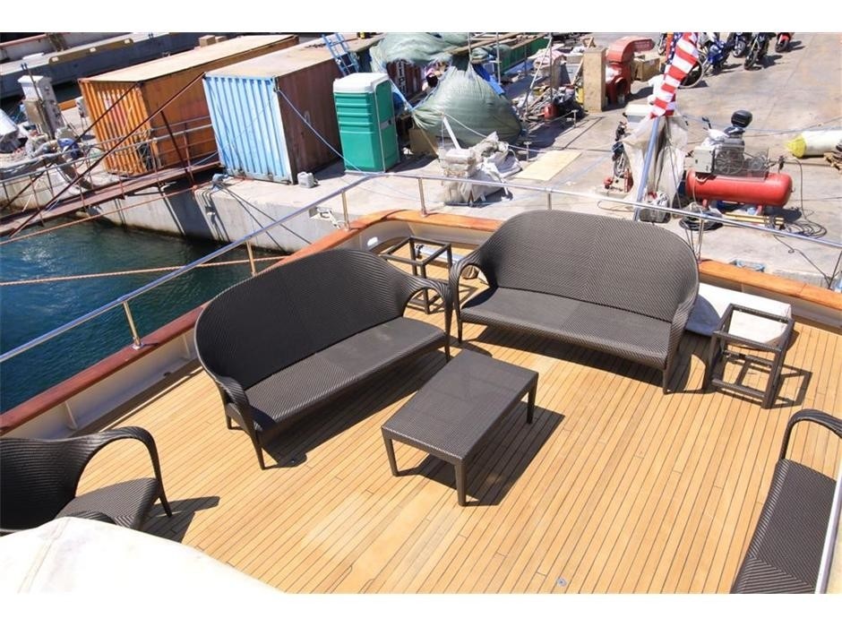[46m-Yacht-WHITE-KNIGHT]-3102-200.jpg